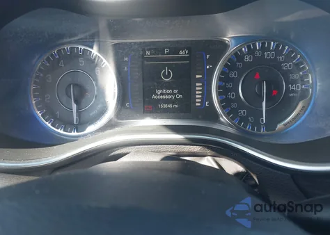 2015 Chrysler 200 Limited z USA, uszkodzony, nr VIN 1C3CCCAB6FN753117